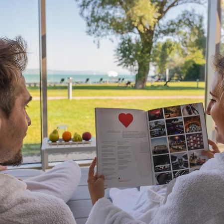 Hotel Azur Premium Сиофок Екстериор снимка